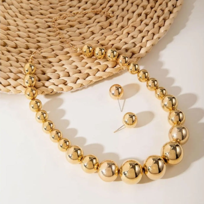 Aurelia Singlet ( with Studs)