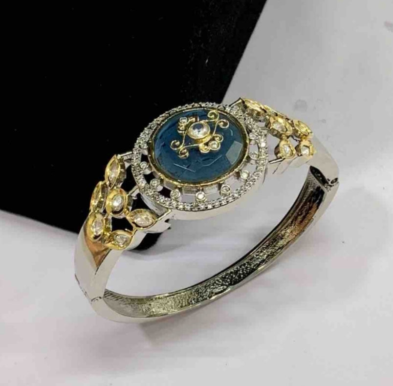 Royal Promise Cuff