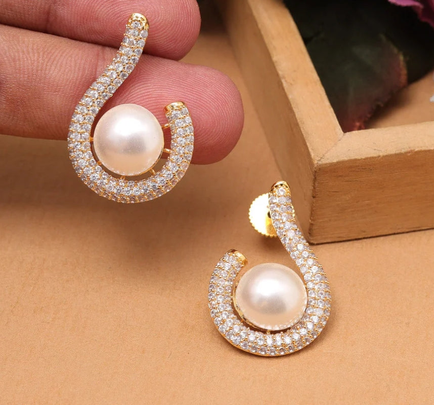 Wave of Pearl