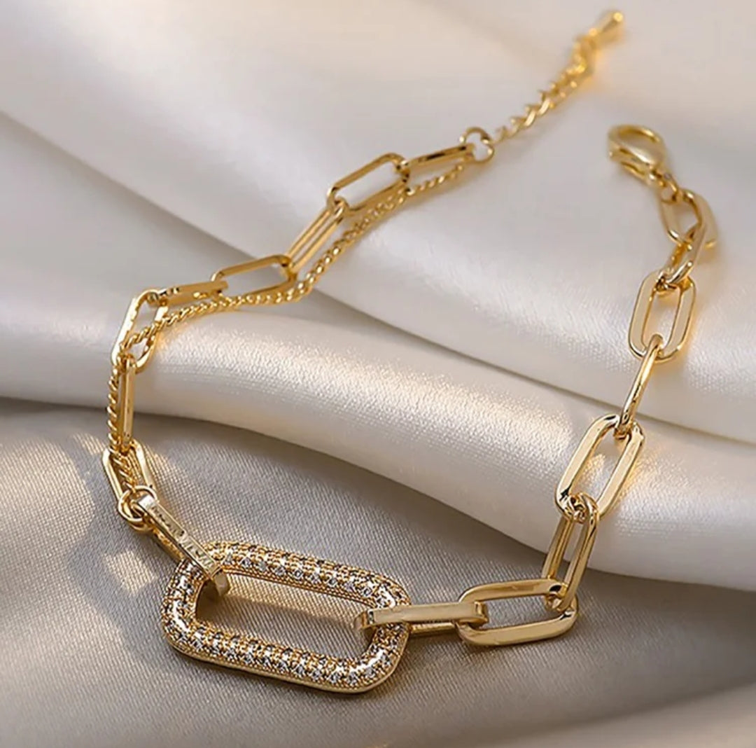 Link bracelet