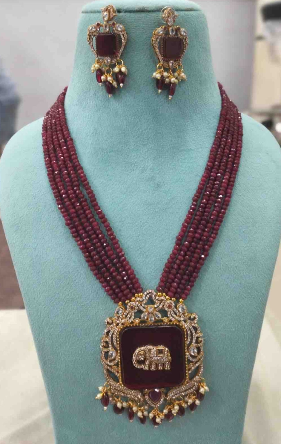 Noor Mahal Set