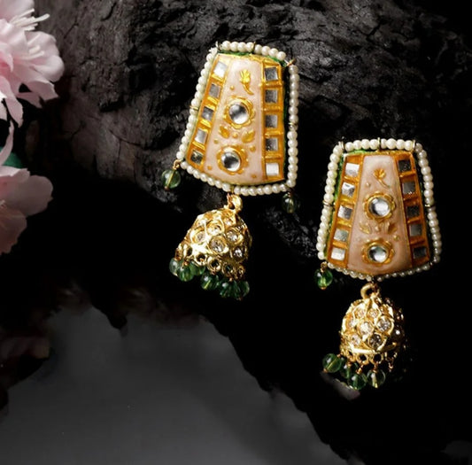 Faiza Jhumkas ( Gold Patra)