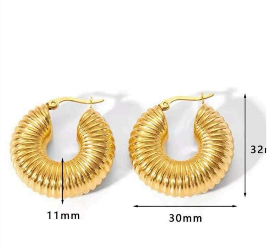 Lunar Hoops @18k