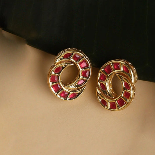 Gulnaar ( Gold Patra Studs)