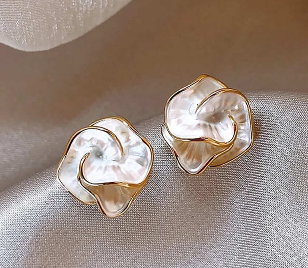 Pearl Bloom Studs