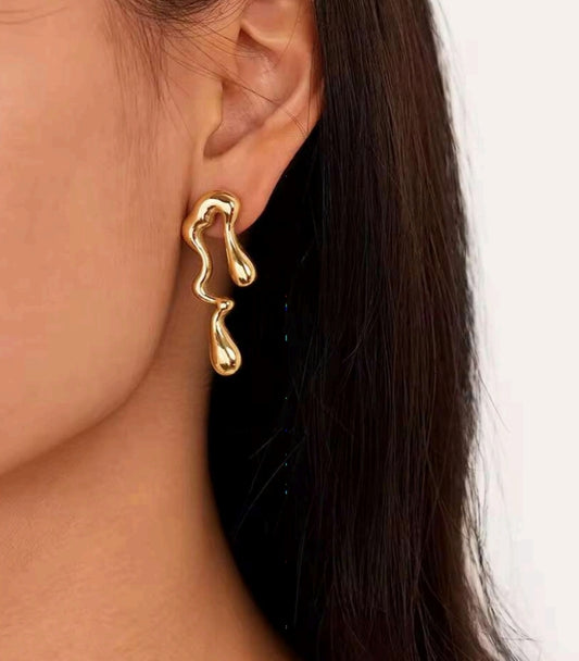 Abstract Attraction @18k