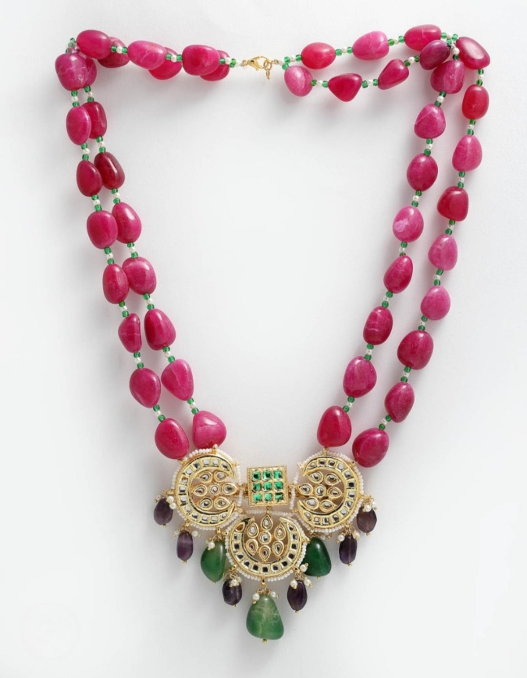 Ruby Elegante Neckpiece
