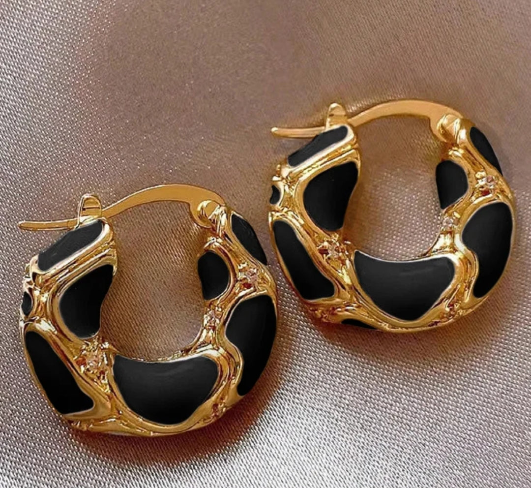 Spotted Hoops @18k